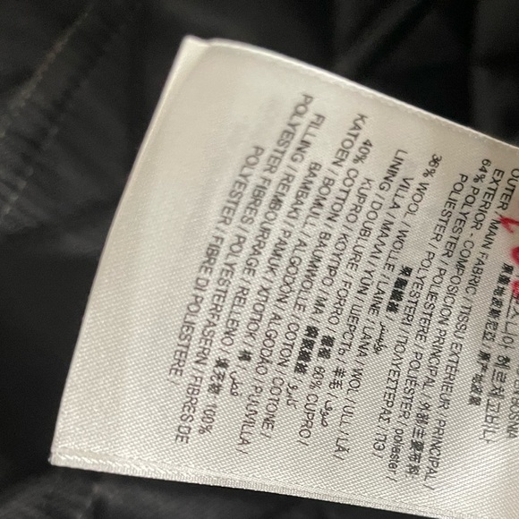 Burberry coat - Picture 5 of 8